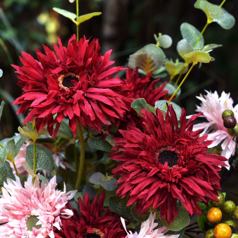 🌼2025 Hot Sale🔥Realistic Artificial Spider Gerbera Daisies Home Decor💐