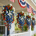 ✨✨🇺🇸 Celebrate the 250th anniversary of the United States with patriotic-style hanging bouquets