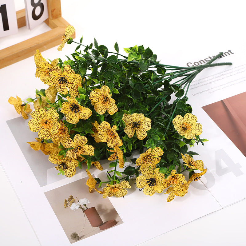 🔥 $9.96 On Sale Only Today 🌱- UV Resistant Lifelike Artificial Daisy